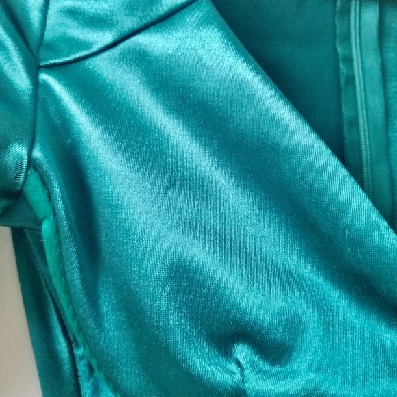 Fashion Nova Cut Out Long Sleeve Dress in Green XS - Picture 8 of 10